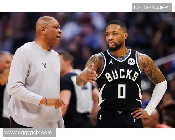 2006年NBA季后赛马刺与小牛的激烈对决回顾与分析